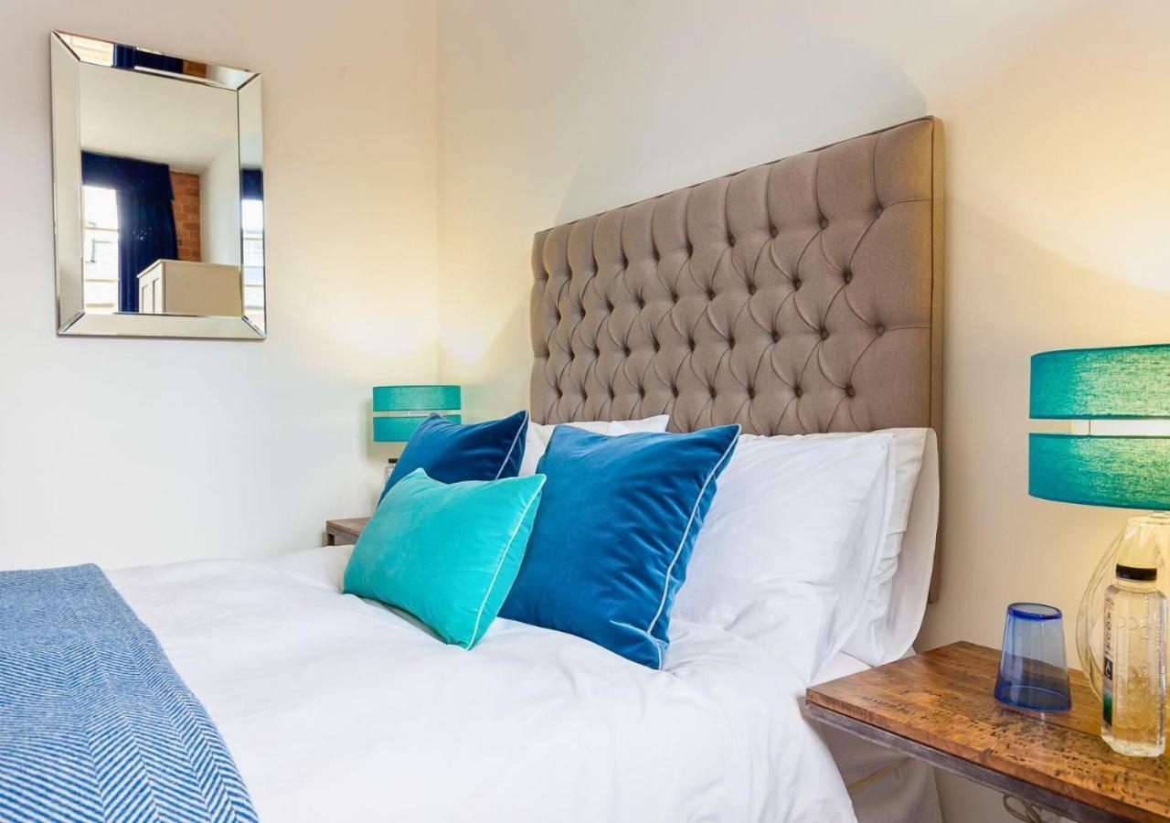 Bowen-Buscarlet Apartment Bicester Luaran gambar